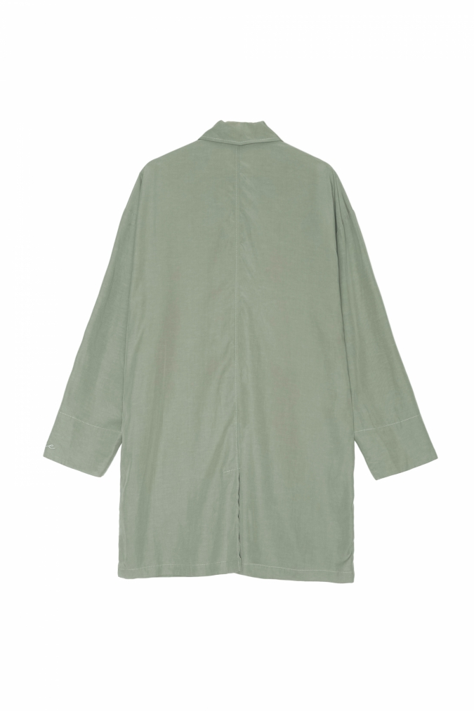 綠意滿園 微透感尖領長版襯衫外套/霧灰綠
