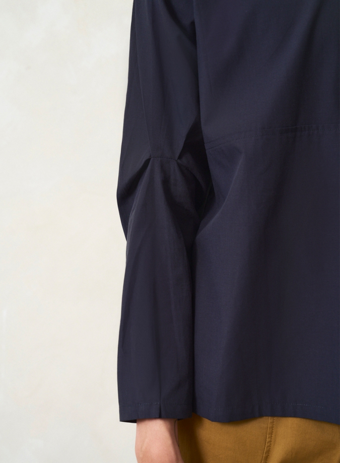 落葉繽紛 立體設計小立領口袋襯衫/深藍